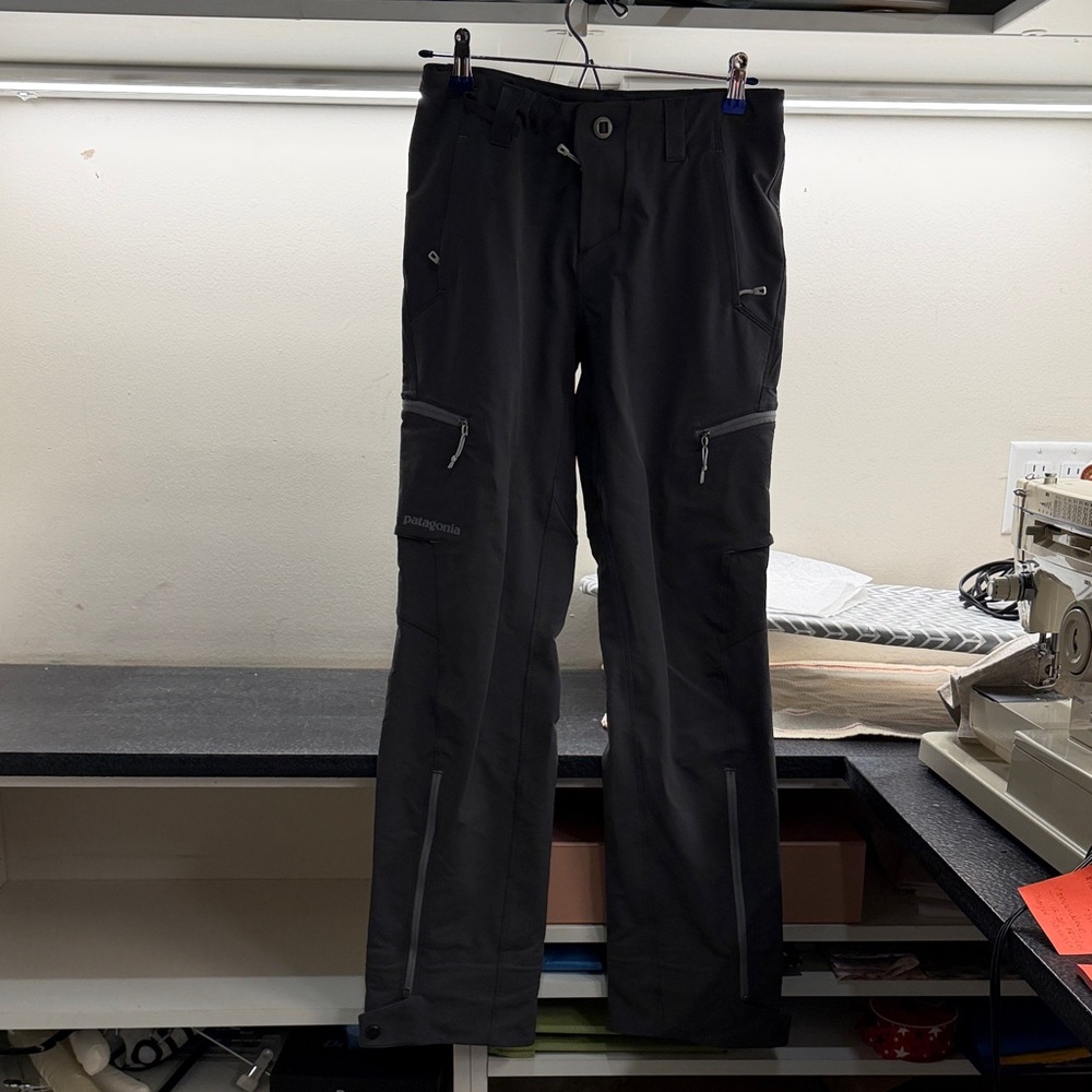Patagonia Women’s Charcoal Cargo Pants